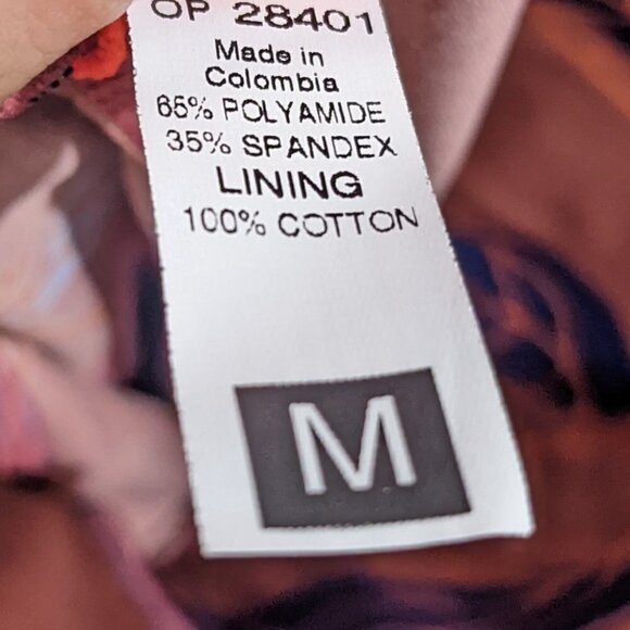 NEW Maaji | Lily Buds High Waisted Leggings - Picture 4 of 5